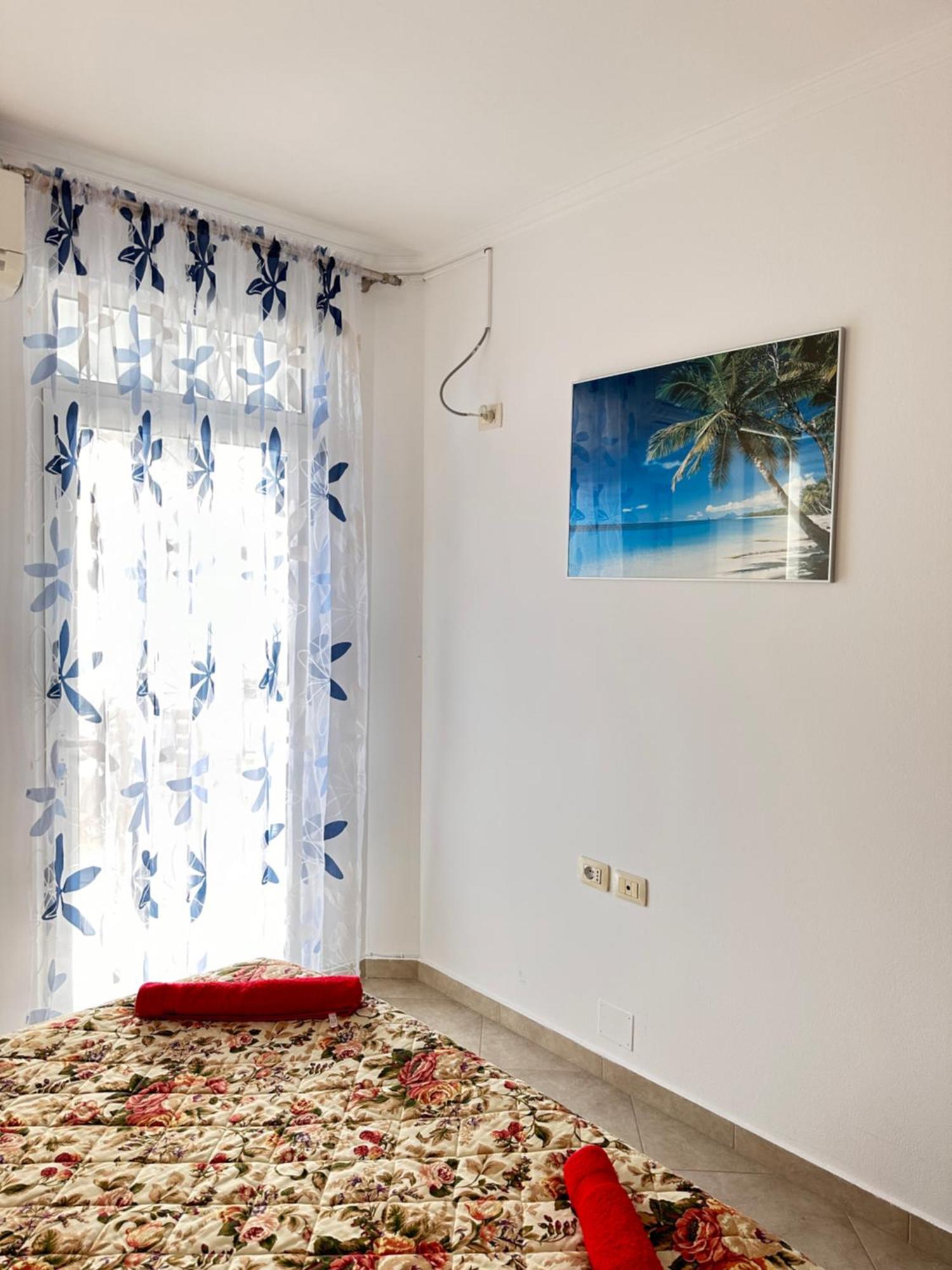 Violet Sea View Apartment Саранда Екстер'єр фото
