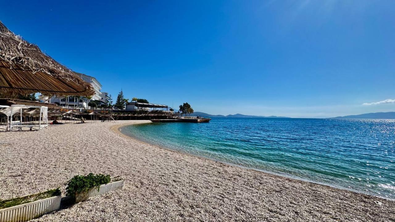 Violet Sea View Apartment Саранда Екстер'єр фото
